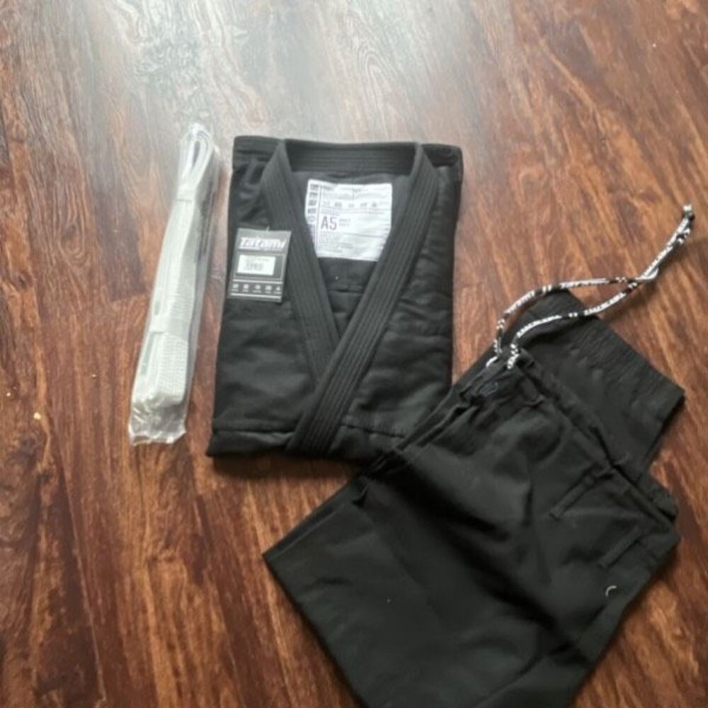 New Tatami Fightwear Classico BJJ Gi - Black - Size A5 - Never Worn with Tags